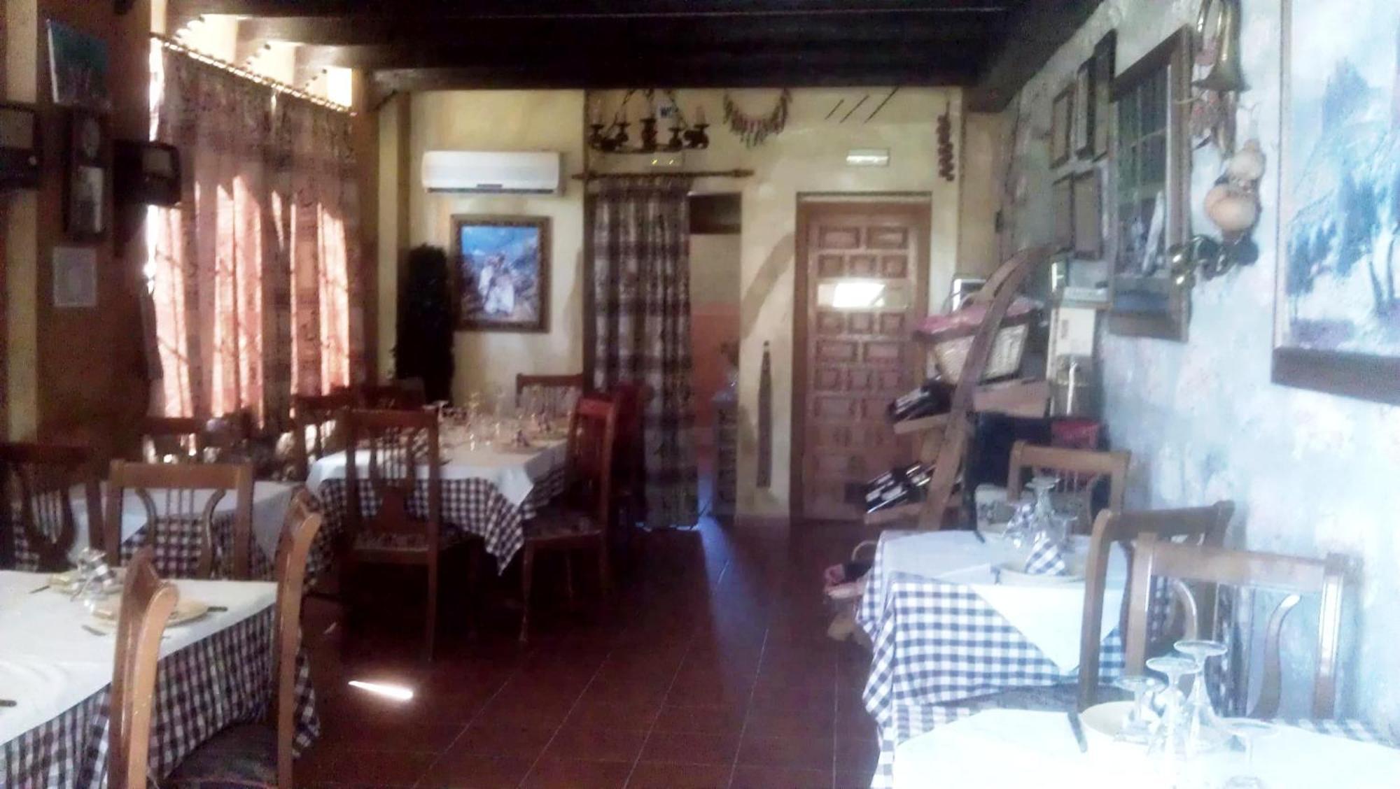 Alojamiento Rural La Caseria De Piedra Restaurante Jaén Buitenkant foto
