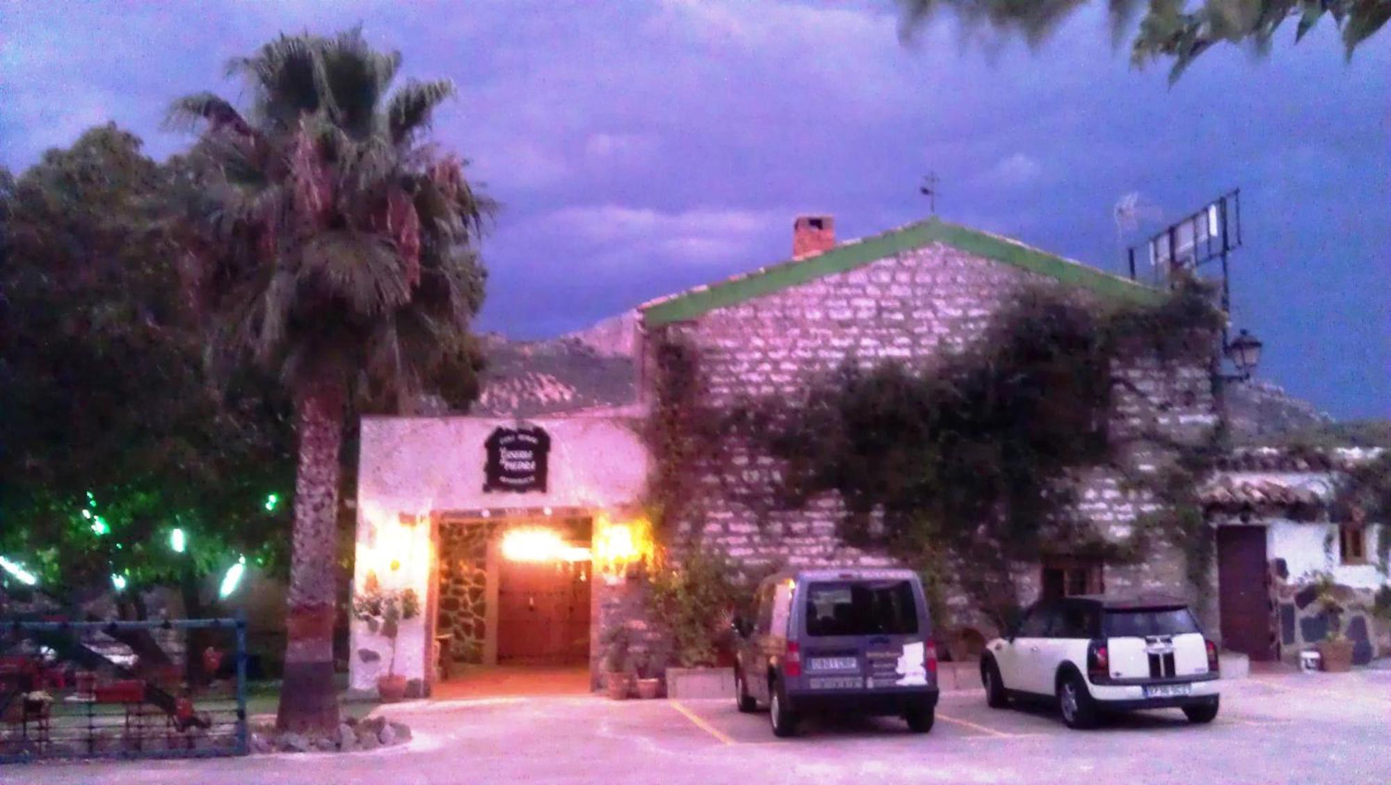Alojamiento Rural La Caseria De Piedra Restaurante Jaén Buitenkant foto
