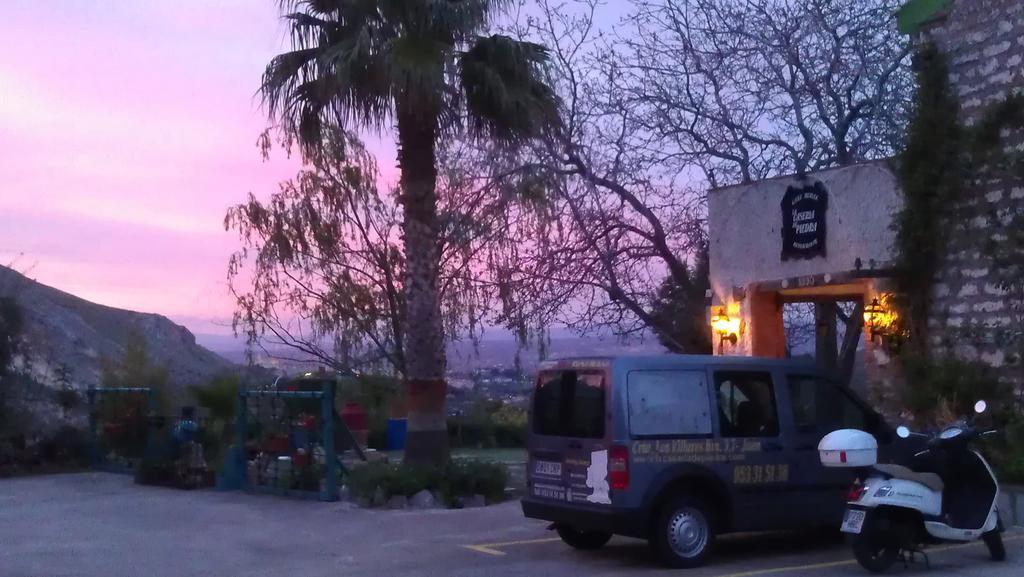 Alojamiento Rural La Caseria De Piedra Restaurante Jaén Buitenkant foto