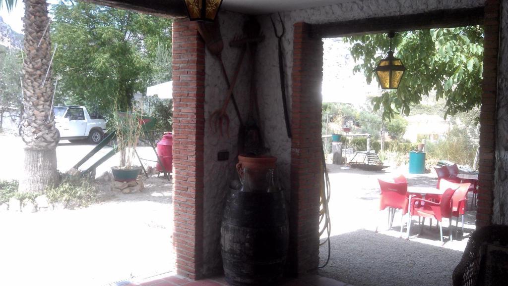 Alojamiento Rural La Caseria De Piedra Restaurante Jaén Buitenkant foto